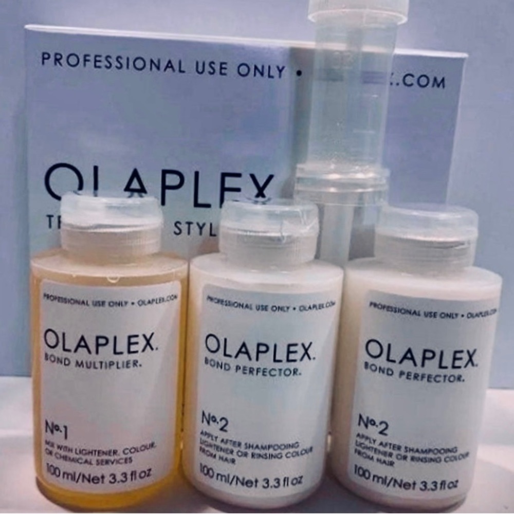 OLAPLEX TRAVELING STYLIST KIT! 
“αƙα" 𝕙𝕒𝕚𝕣 🅶🅾🅻🅳! (No1&No2)